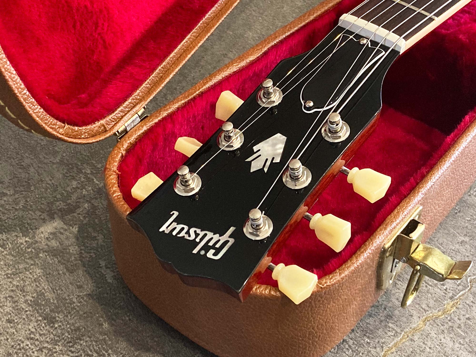 Gibson SG Standard '61 Maestro Vibrola Retro rock electric